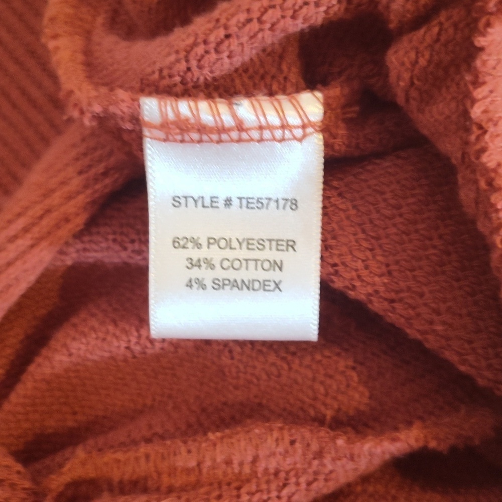 SADIE AND LOVE Button Front Twisted Size Small Rustic Color - Picture 6 of 10